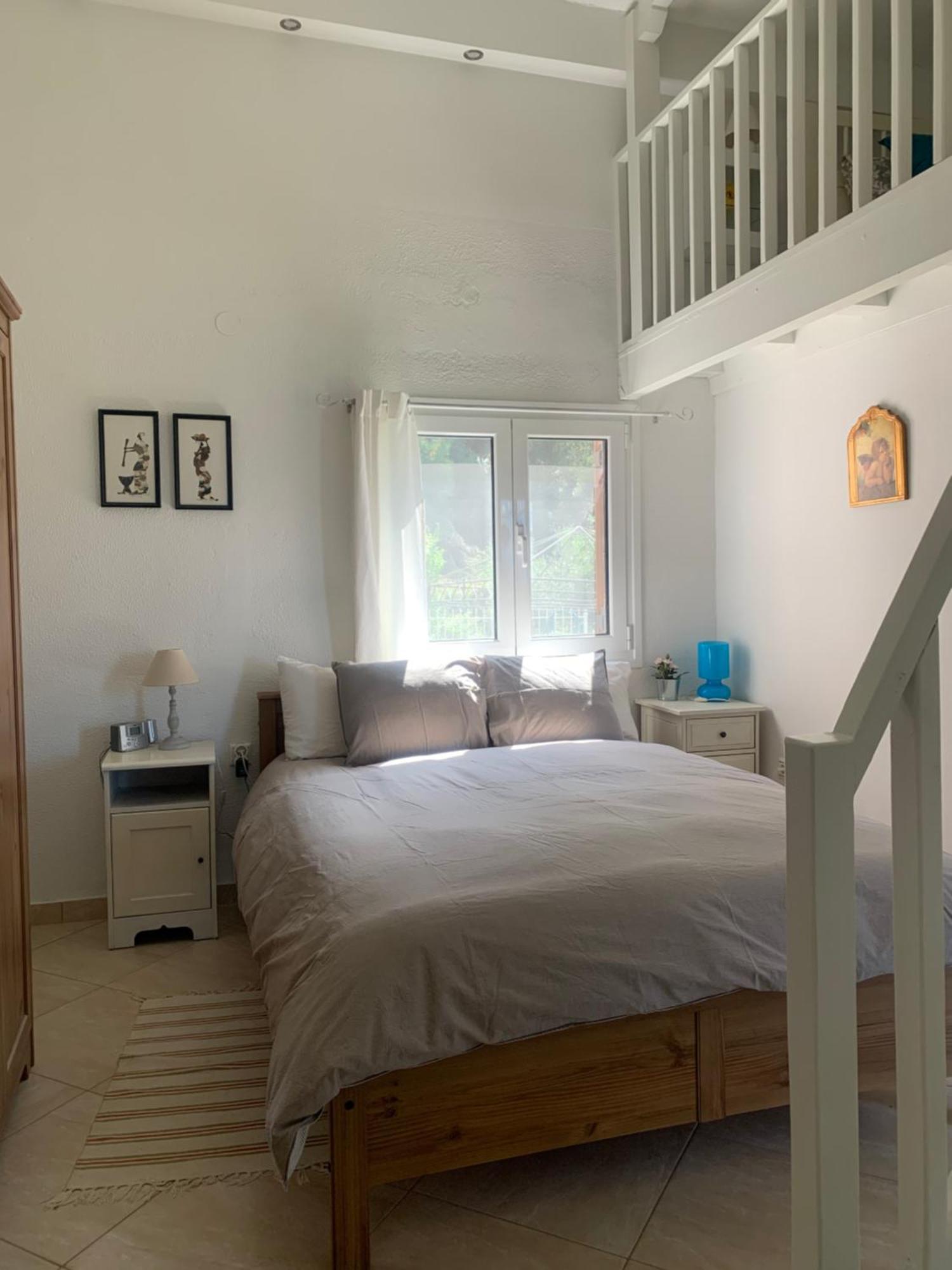 Ferienwohnung Amfiteatrico Sea View - Kalamos Attiki Markopoulon Oropou Exterior foto